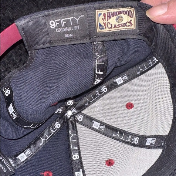 CAVS 9Fifty Snapback New Era Cleveland Cavaliers Hat Original Fit New NBA EUC - Picture 9 of 9